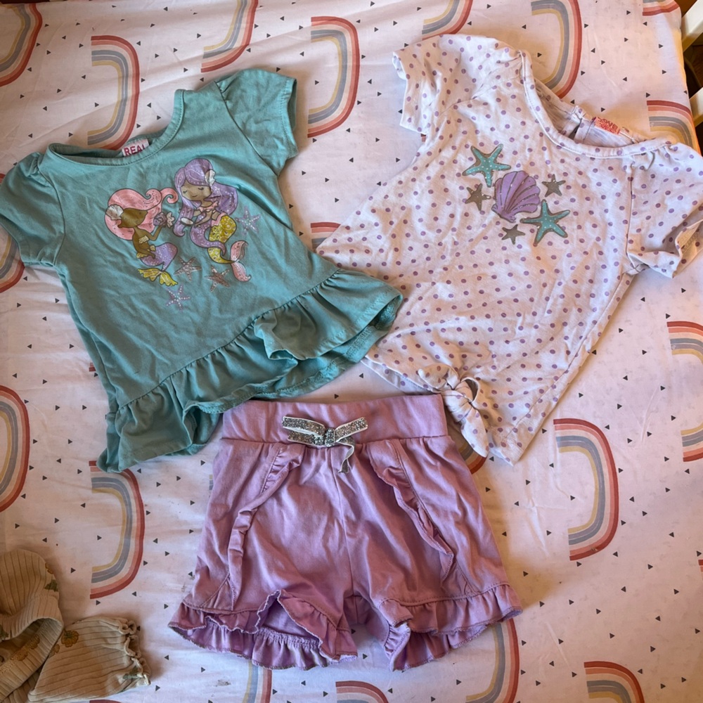 Girls' Mermaid and Outfit Set